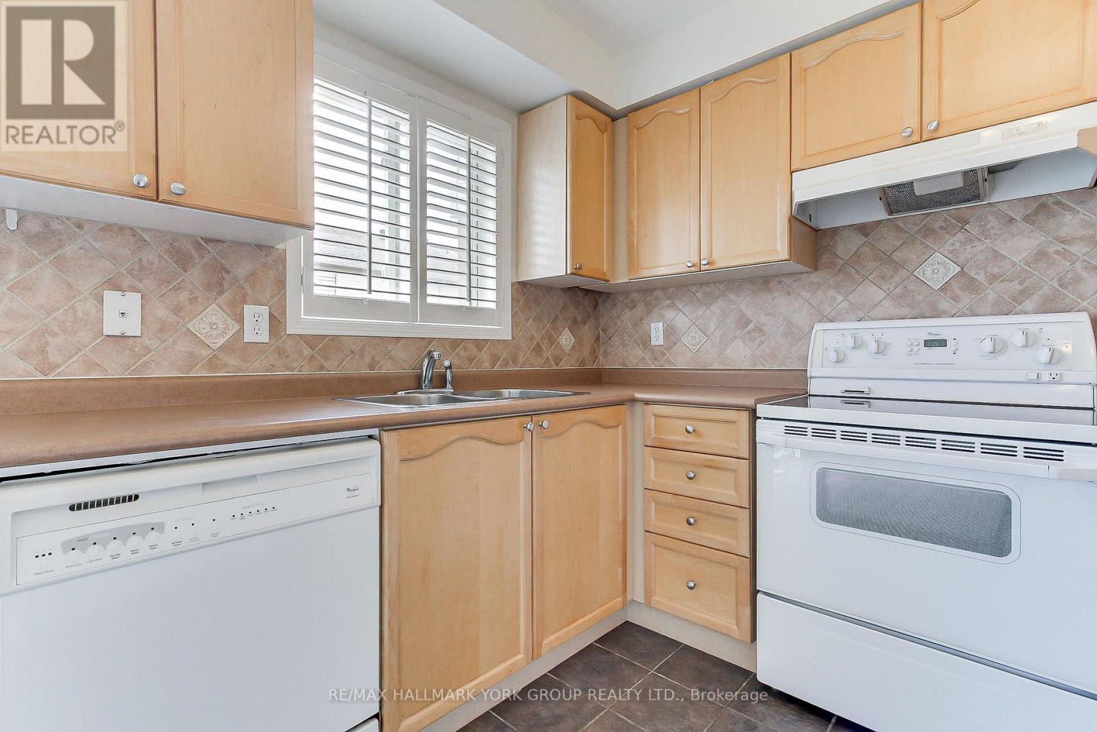 39 MILLCLIFF CIRCLE - 7