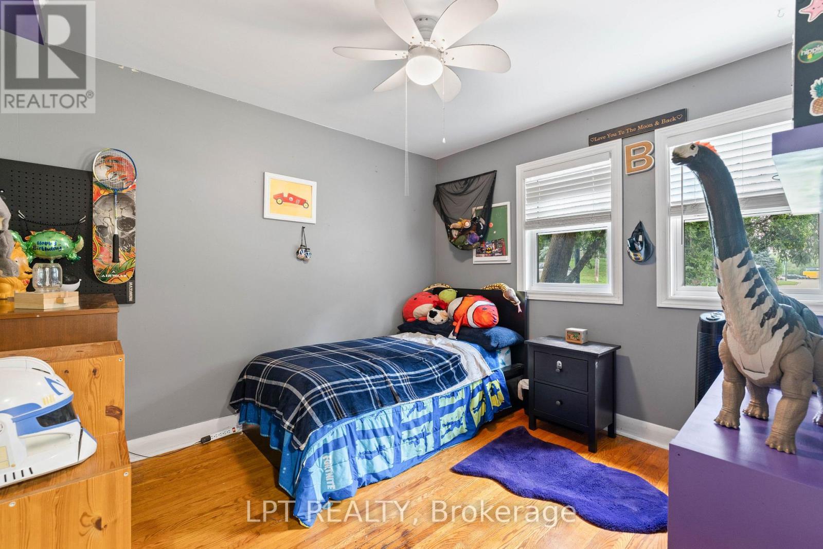 98 DON MOR DRIVE - 23