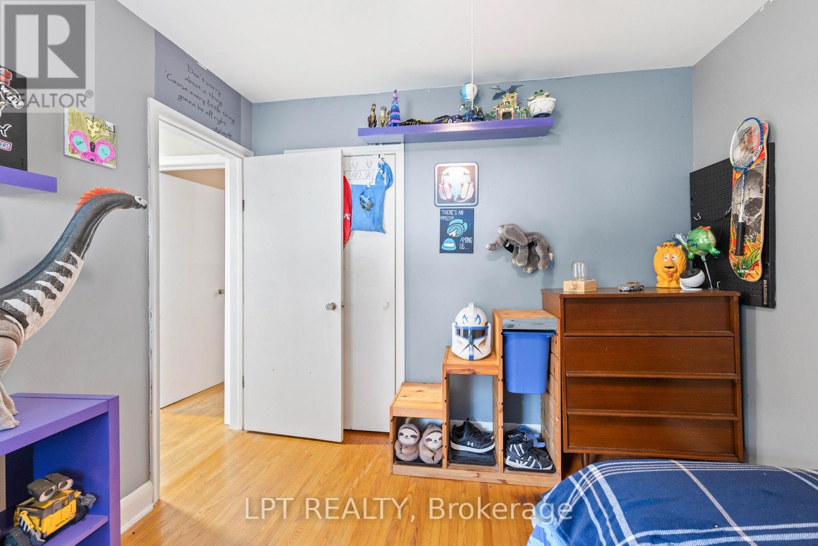 98 DON MOR DRIVE - 24