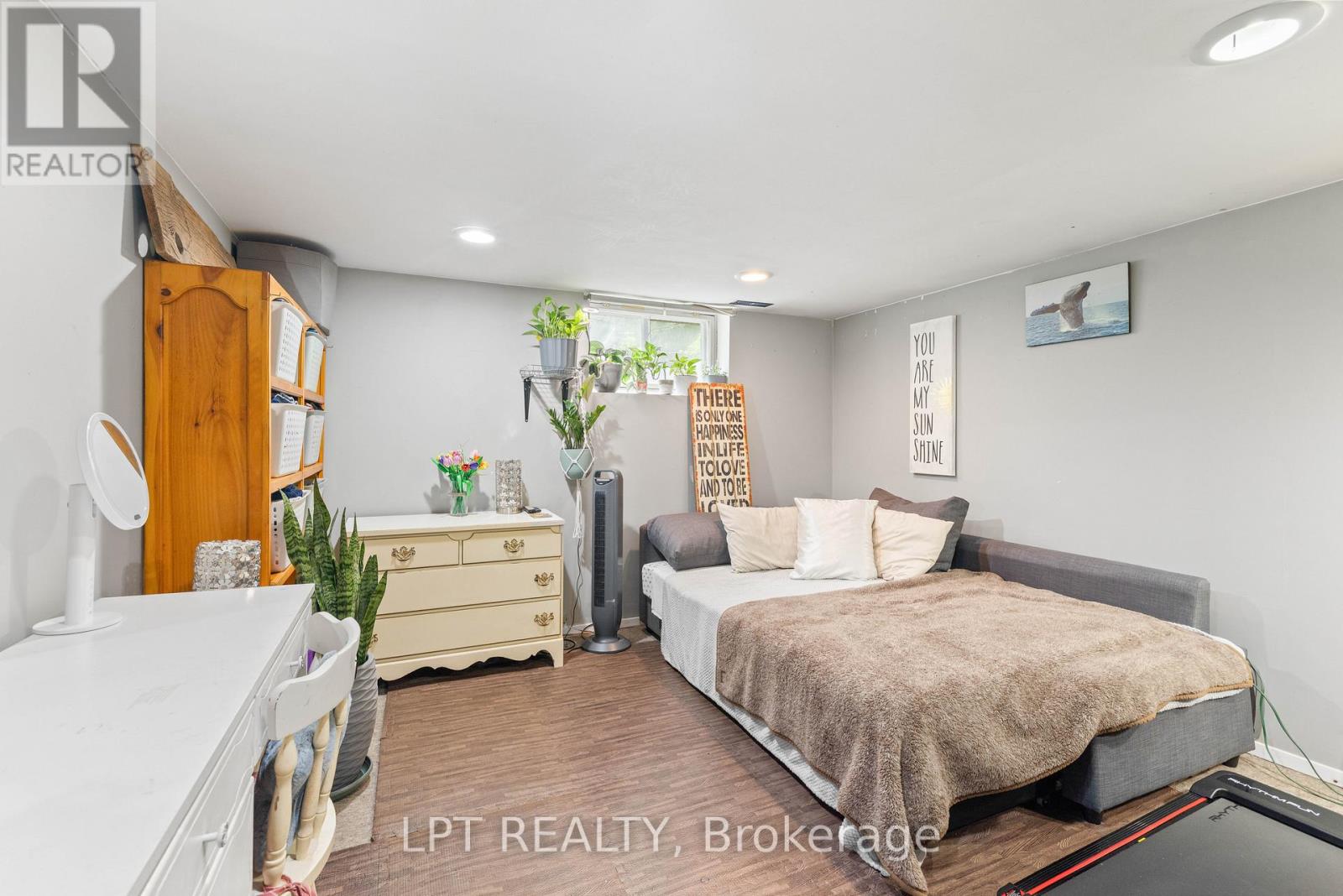 98 DON MOR DRIVE - 25