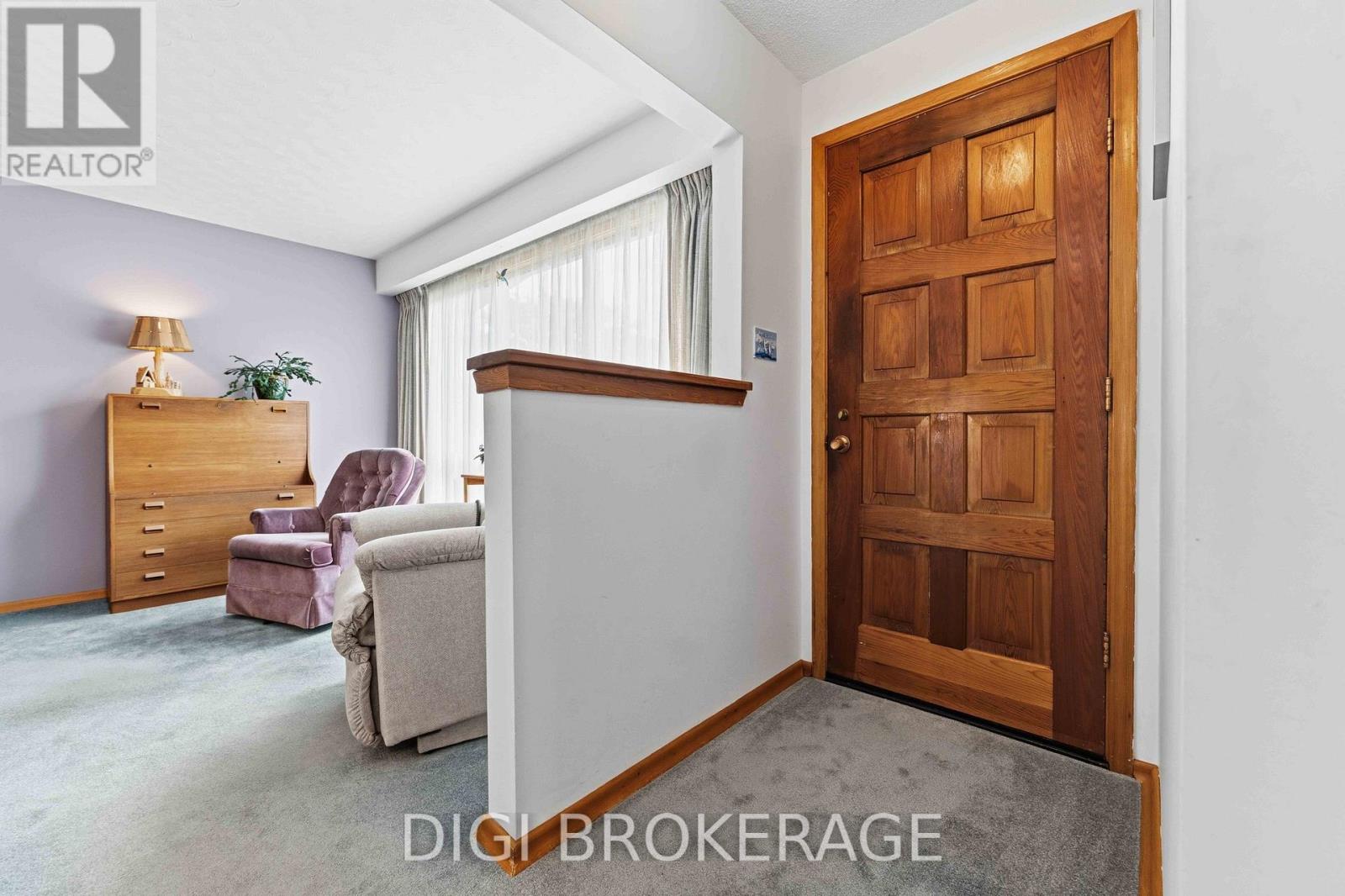 737 SOUTHMORE DRIVE W - Image 10