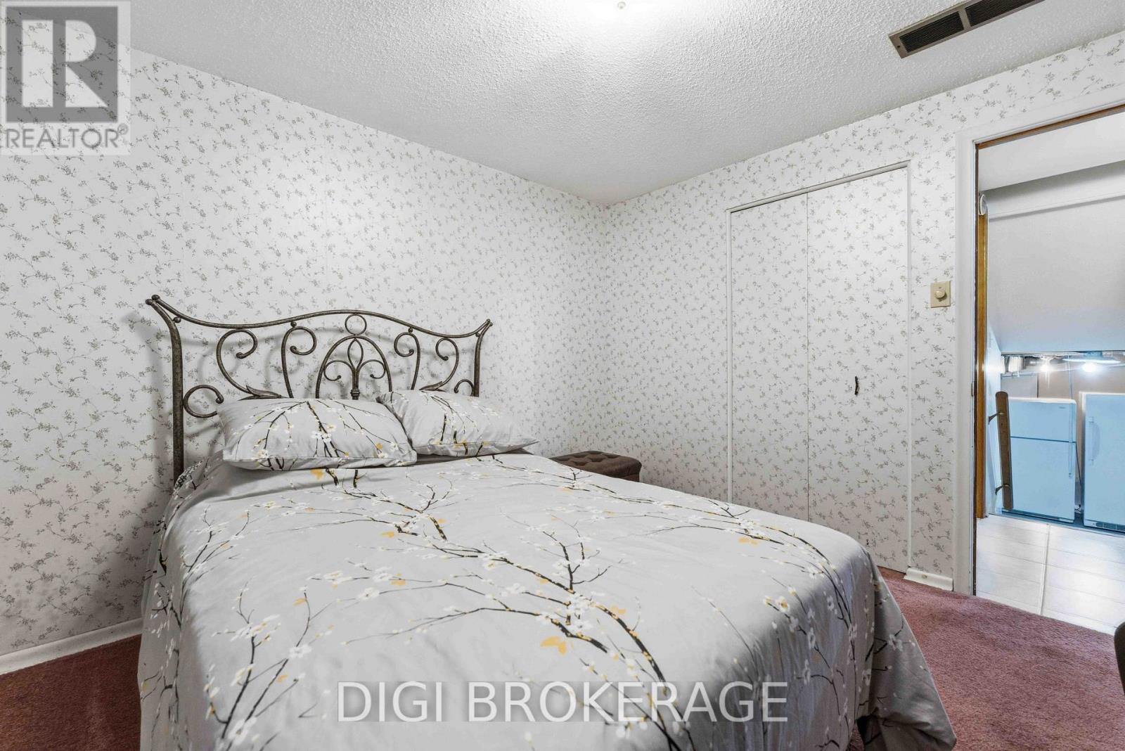 737 SOUTHMORE DRIVE W - Image 27