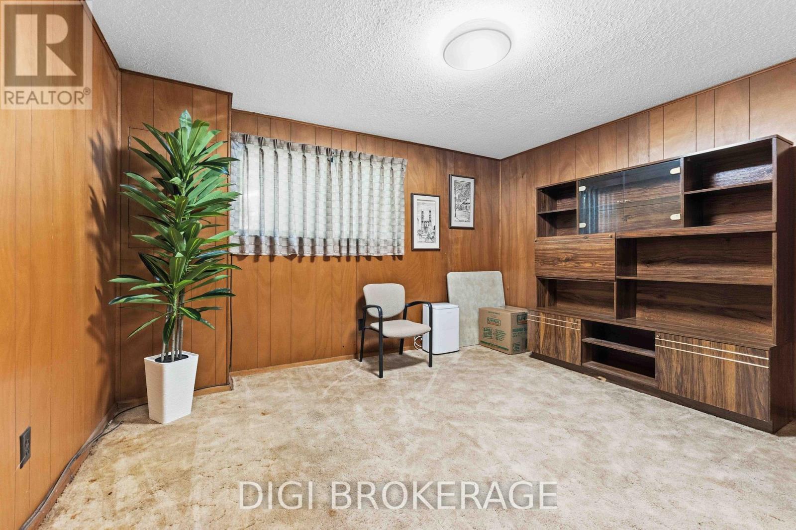 737 SOUTHMORE DRIVE W - Image 37