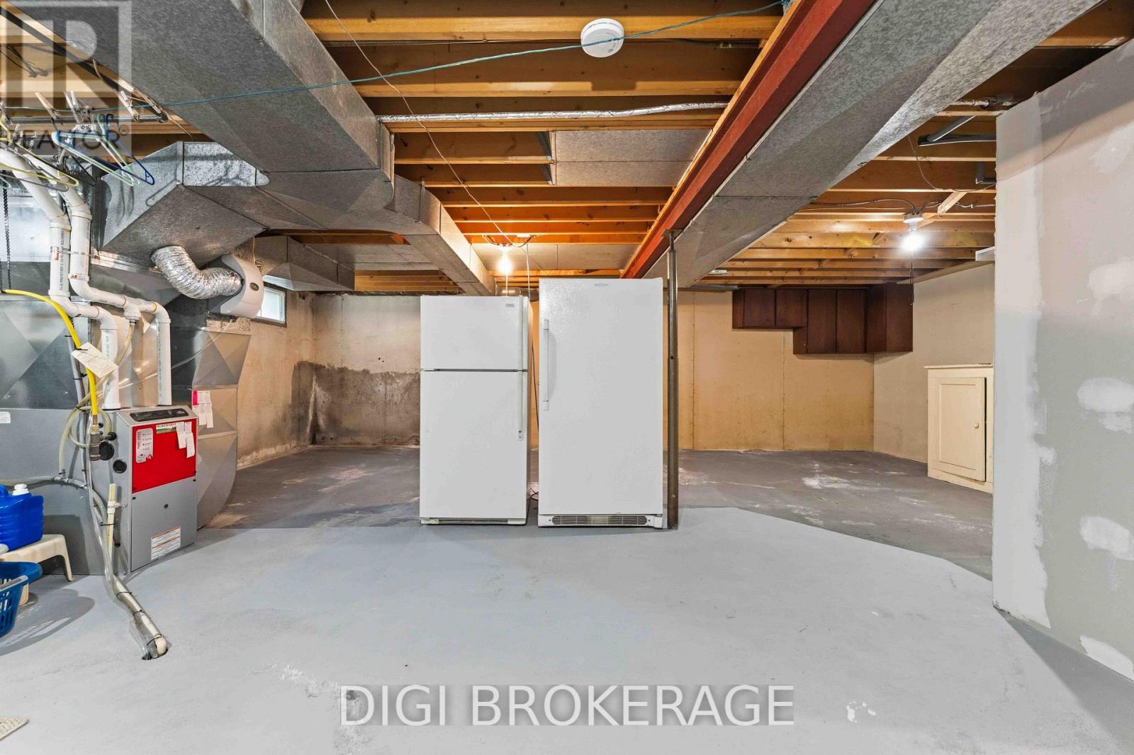 737 SOUTHMORE DRIVE W - Image 41