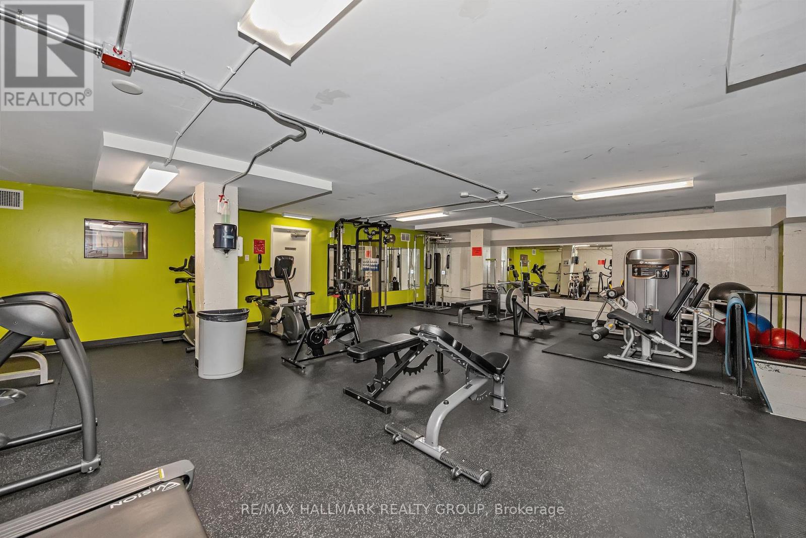 #1706 2625 REGINA STREET - 20