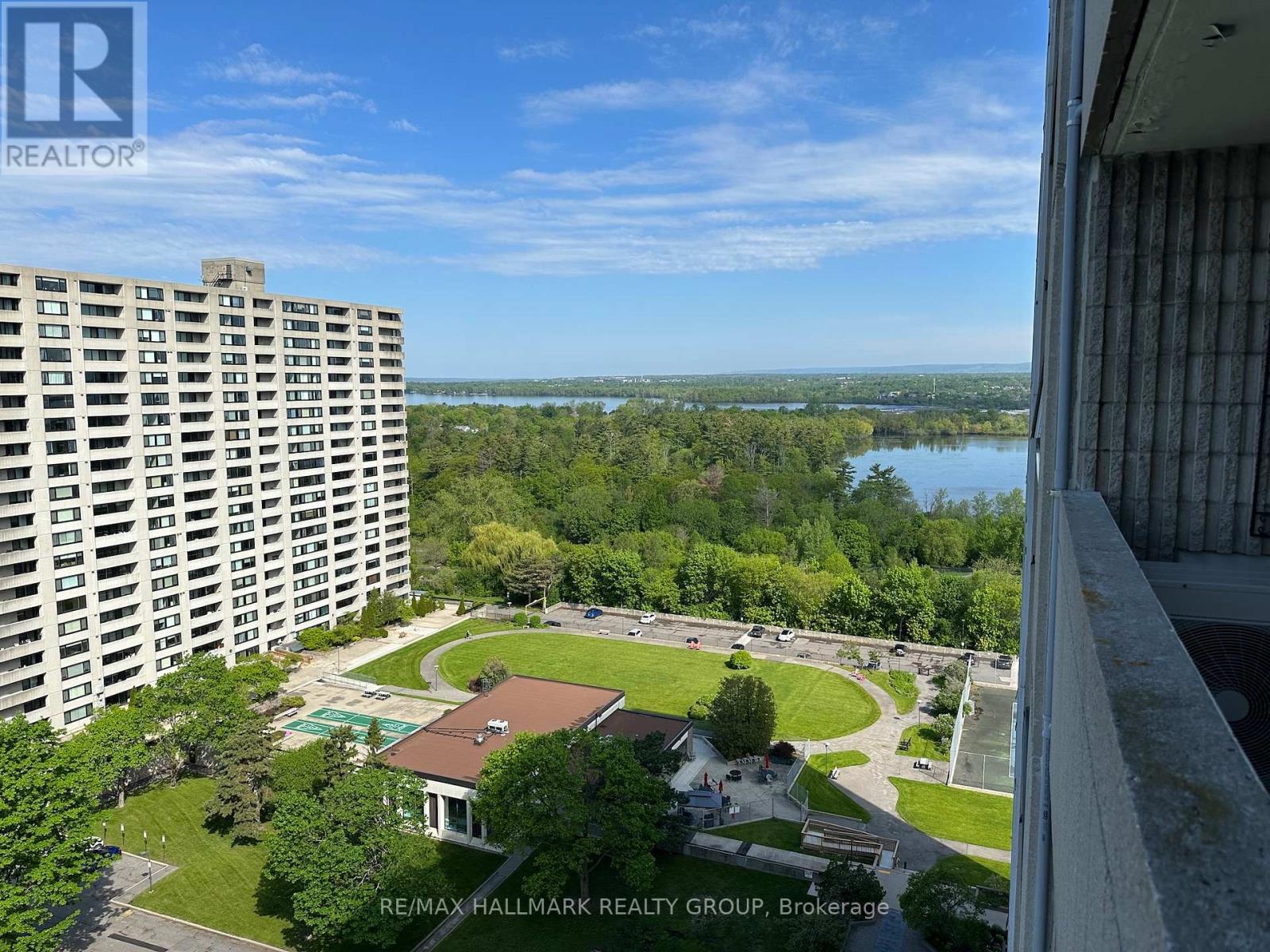 #1706 2625 REGINA STREET - 28