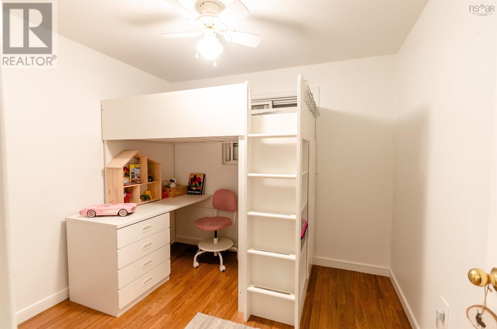 14 Huntingdon Drive - 22