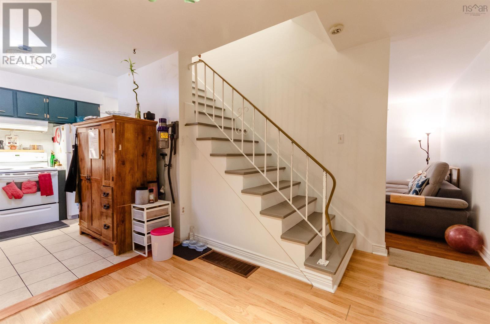 14 Huntingdon Drive - 16