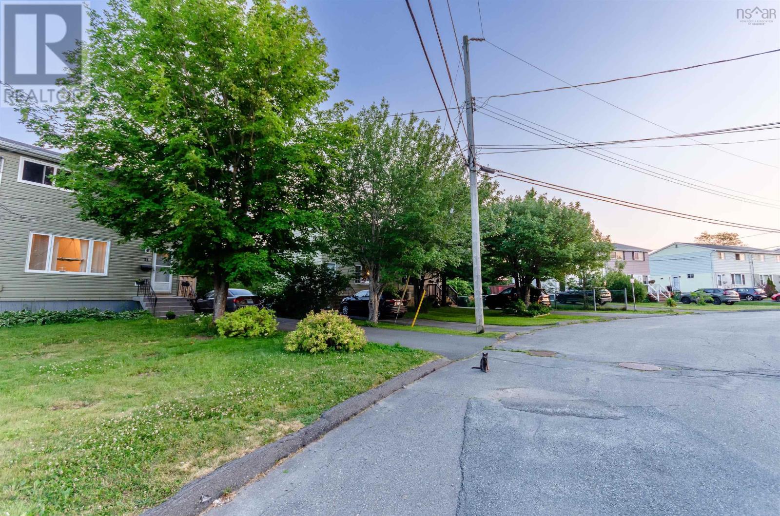 14 Huntingdon Drive - 48