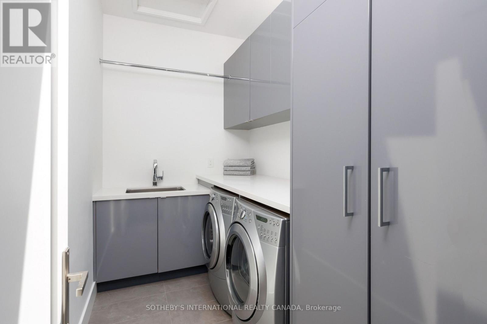5 HARTFIELD ROAD - Image 34