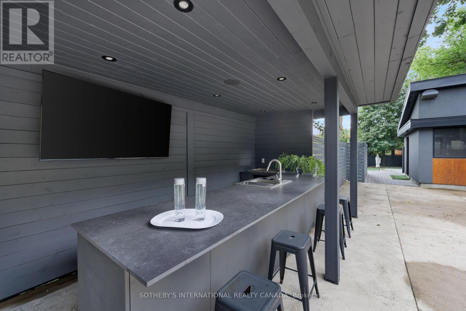 5 HARTFIELD ROAD - Image 45