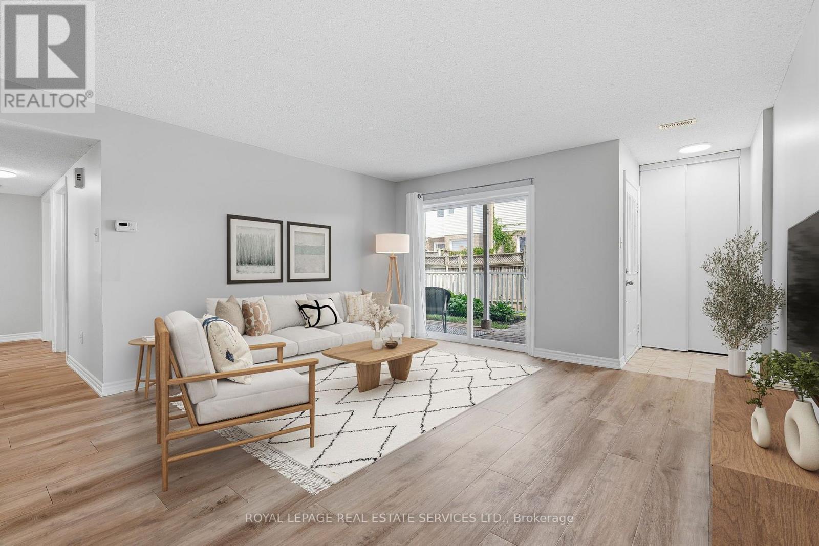 203-1701 LAMPMAN AVENUE - 10