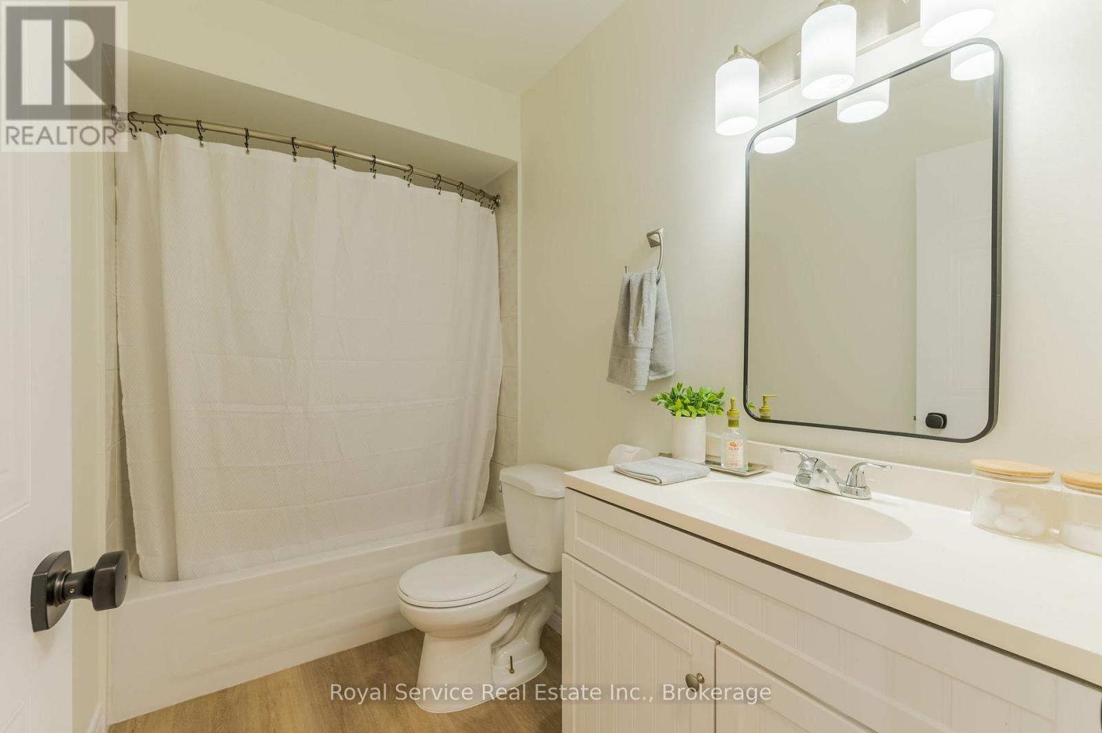 228 TOWERHILL ROAD - 28