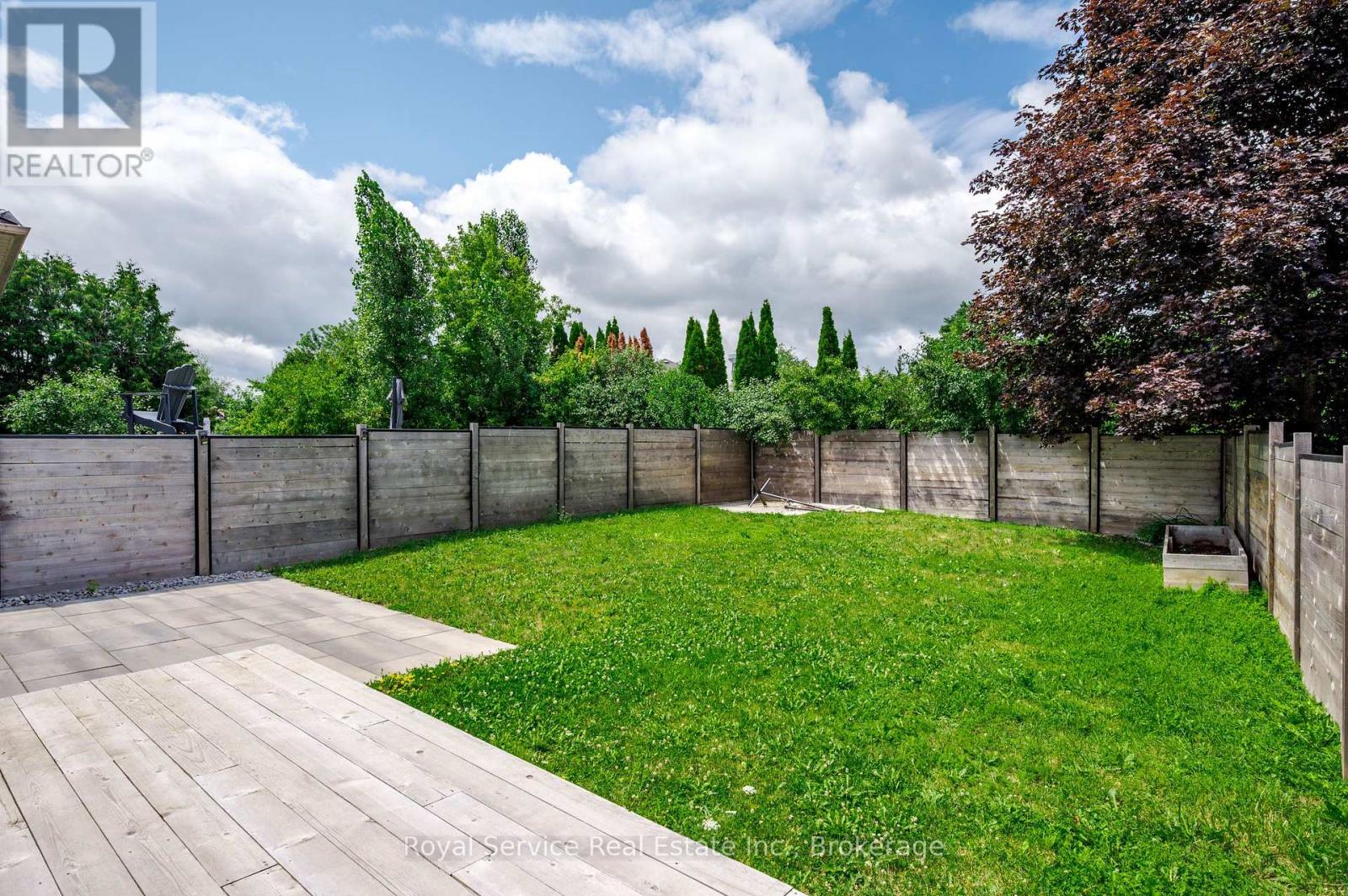 228 TOWERHILL ROAD - 36