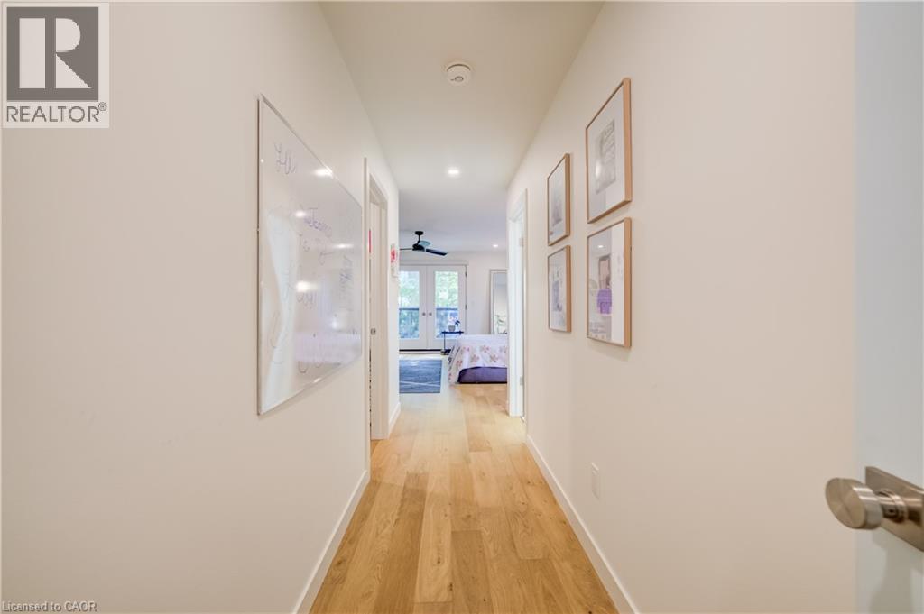 441 EAST Avenue - Image 34