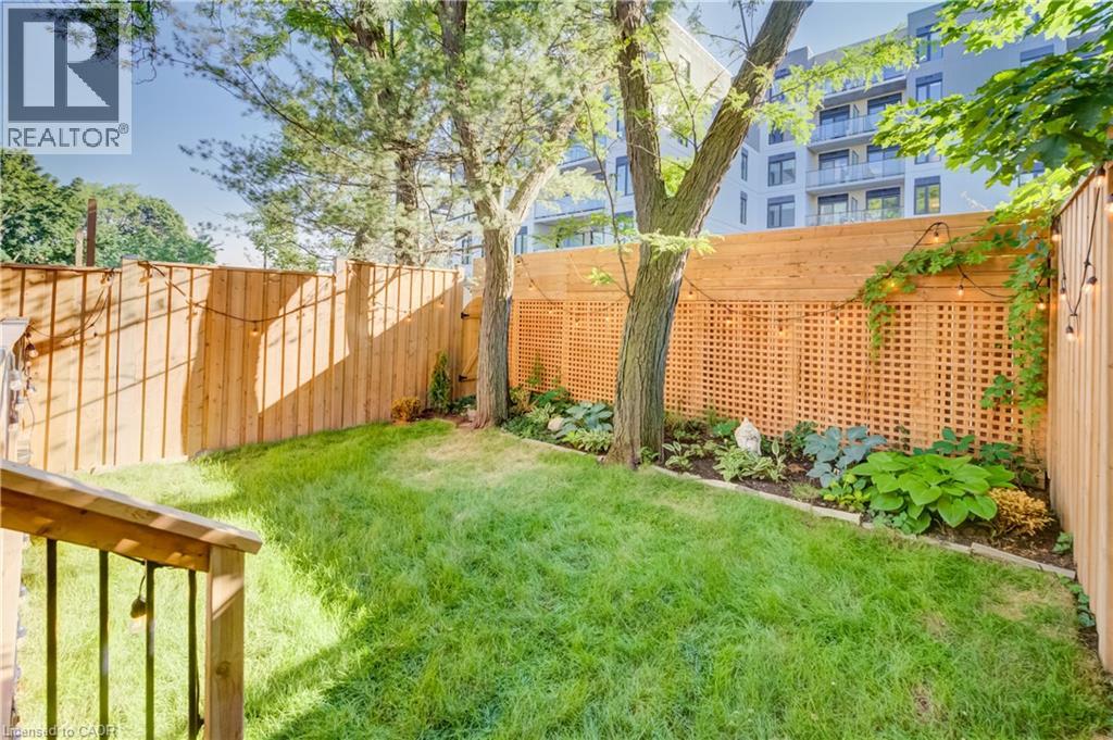 441 EAST Avenue - Image 43