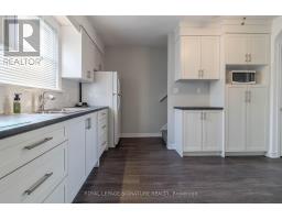 23 Sullivan Avenue, Thorold, ON L2V2Y3 Photo 13