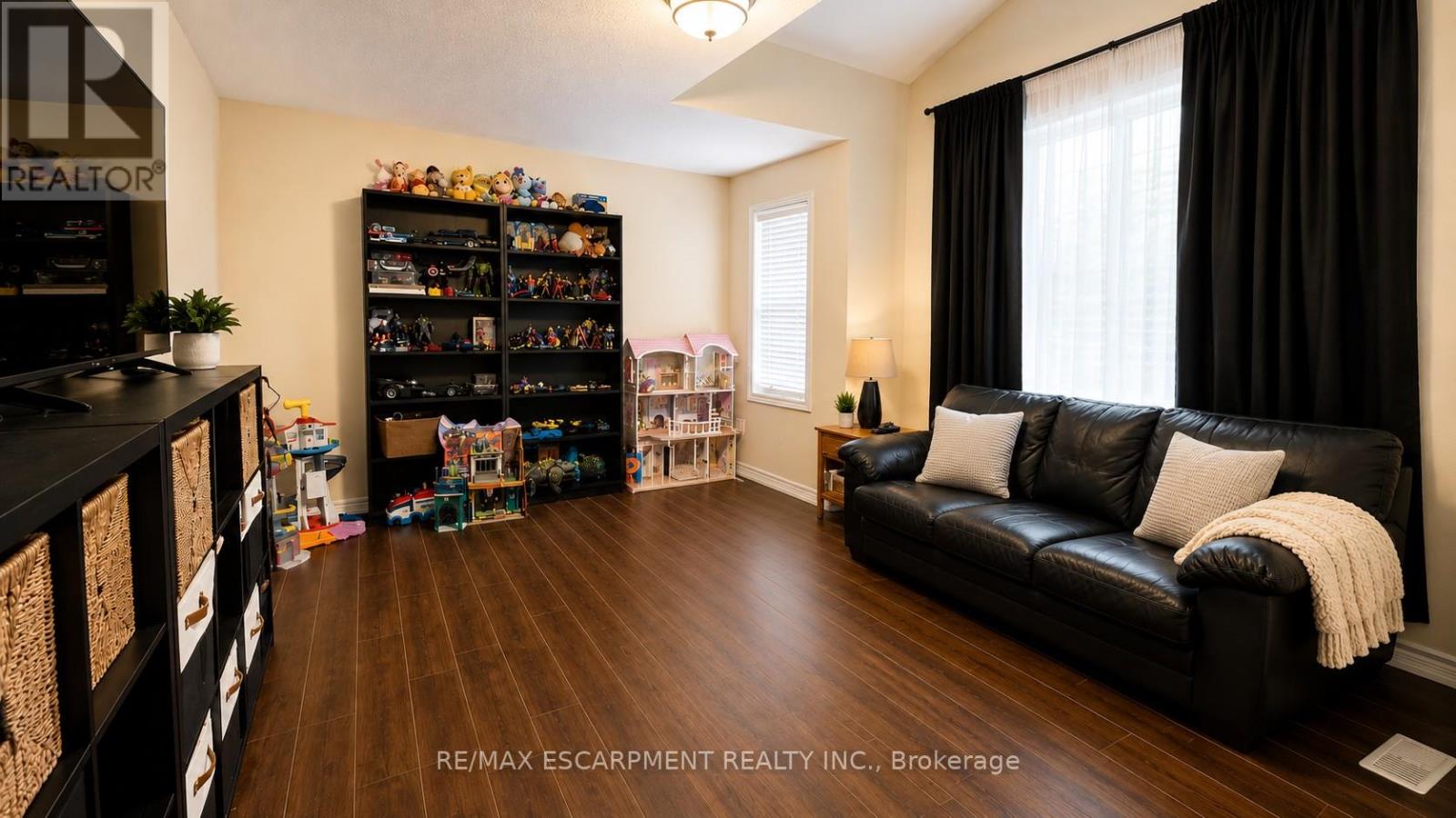 349 BRAITHWAITE AVENUE - 18