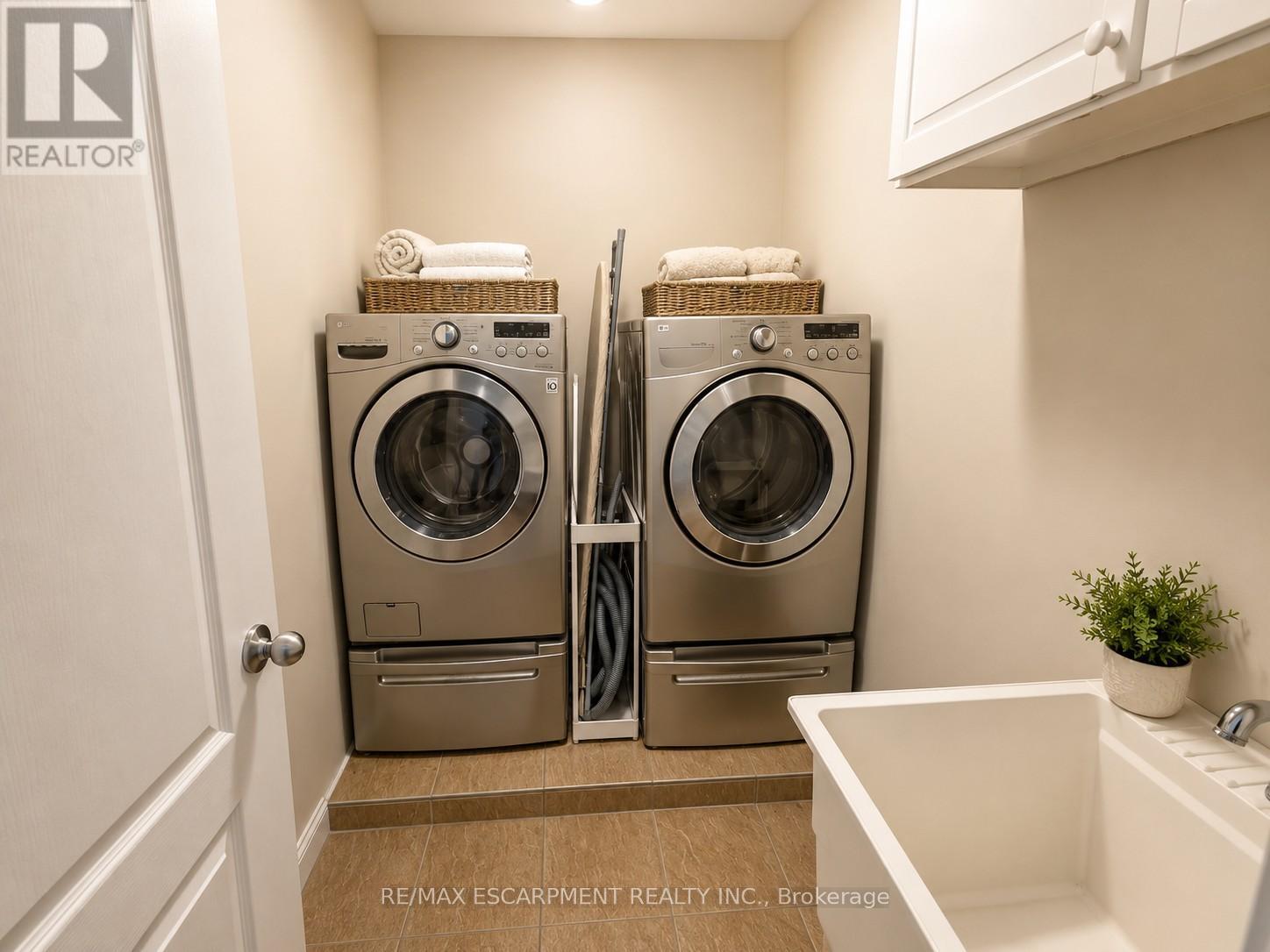 349 BRAITHWAITE AVENUE - 21