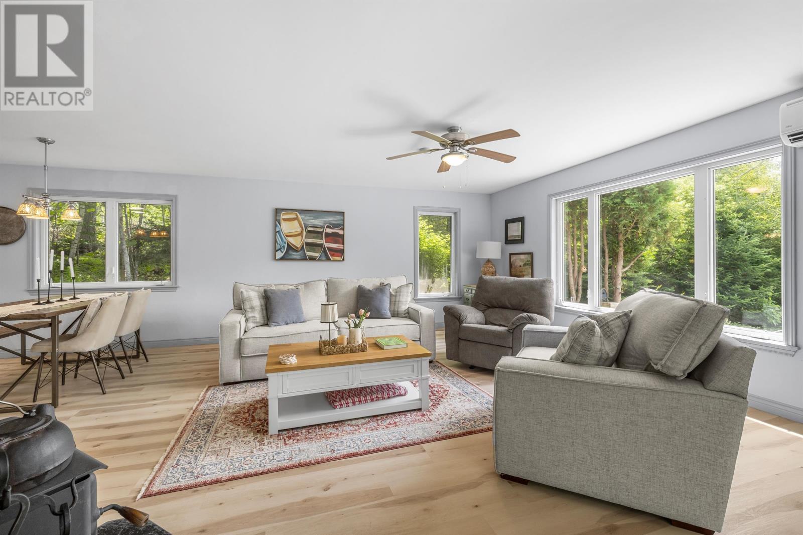 843 Rattenbury Road - Image 17