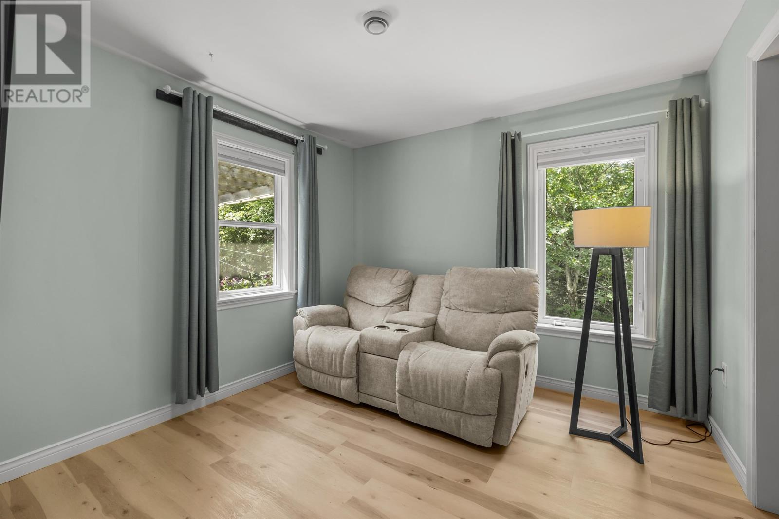 843 Rattenbury Road - Image 27
