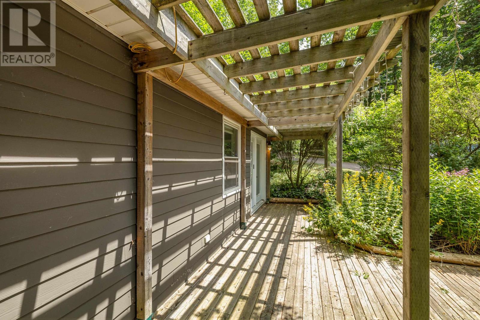 843 Rattenbury Road - Image 38