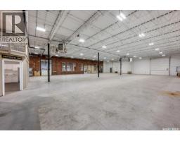 1300 8th Avenue, Regina, SK S4R1E2 Photo 13