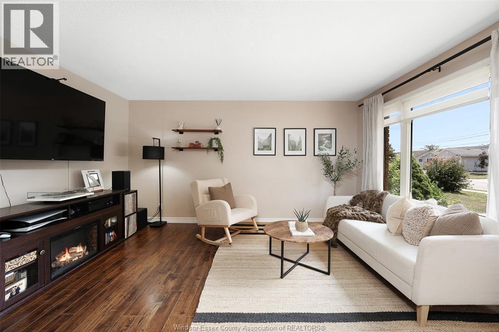 347 St. Peter STREET - Image 3