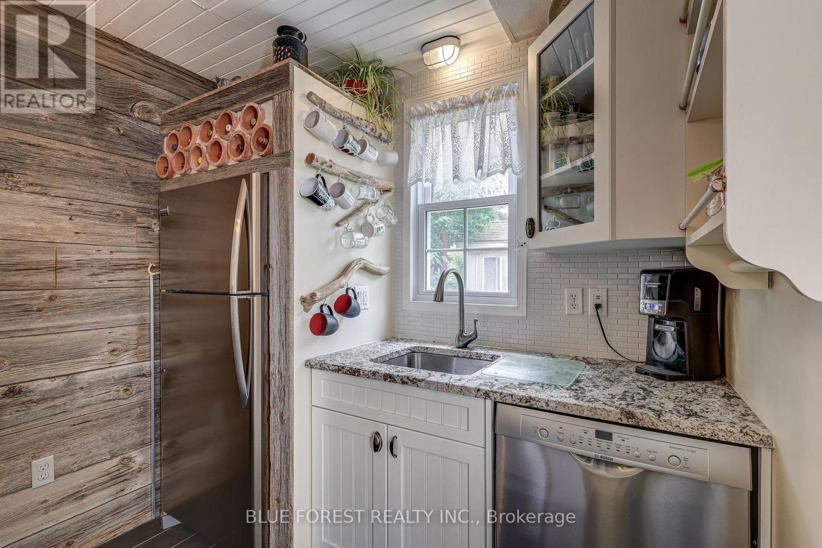 192 MITCHELL STREET - 19