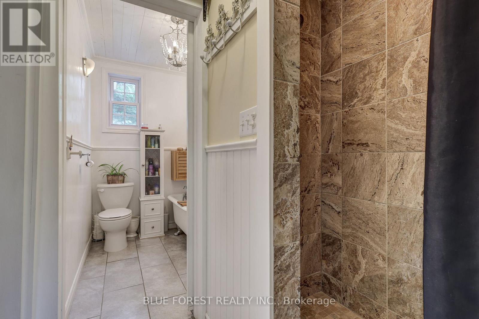 192 MITCHELL STREET - 22