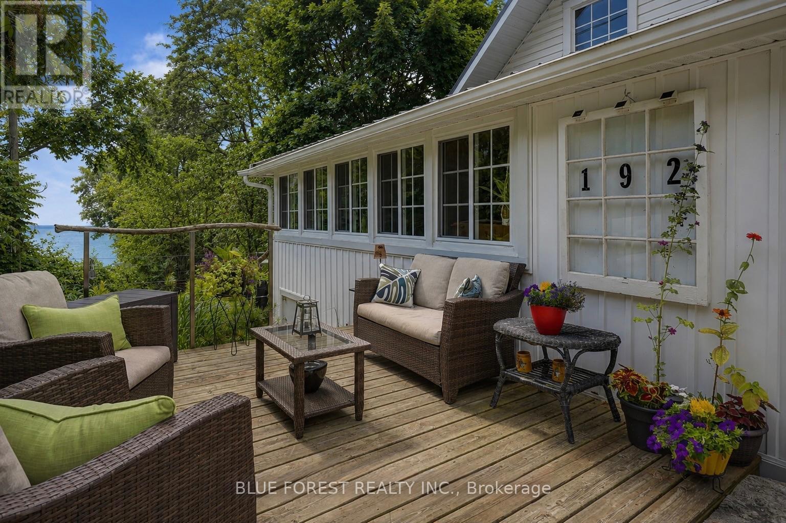 192 MITCHELL STREET - 27