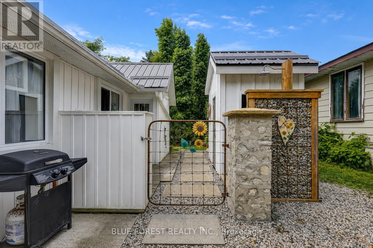 192 MITCHELL STREET - 29