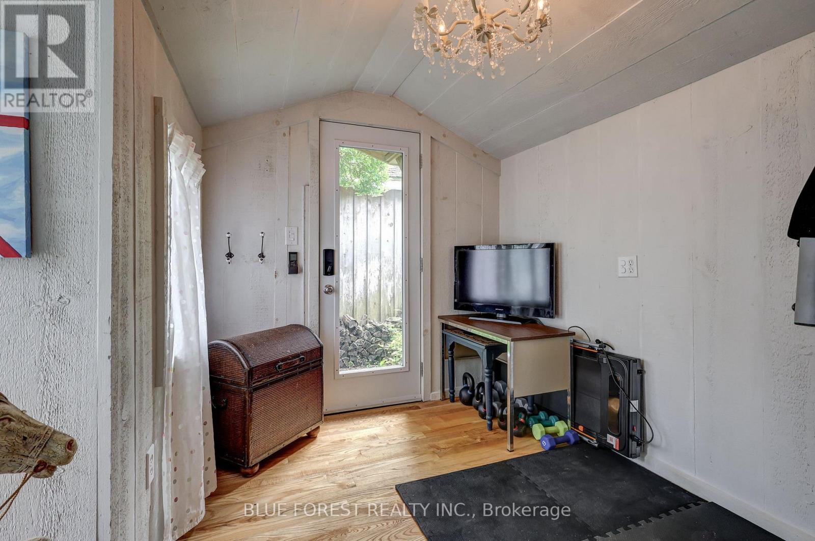 192 MITCHELL STREET - 44