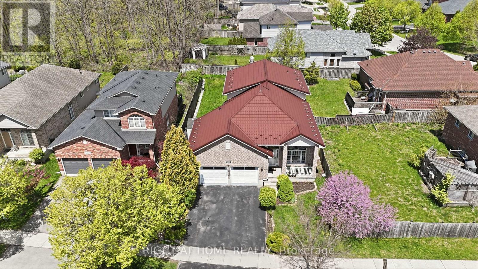 210 HAWTHORNE ROAD - 3