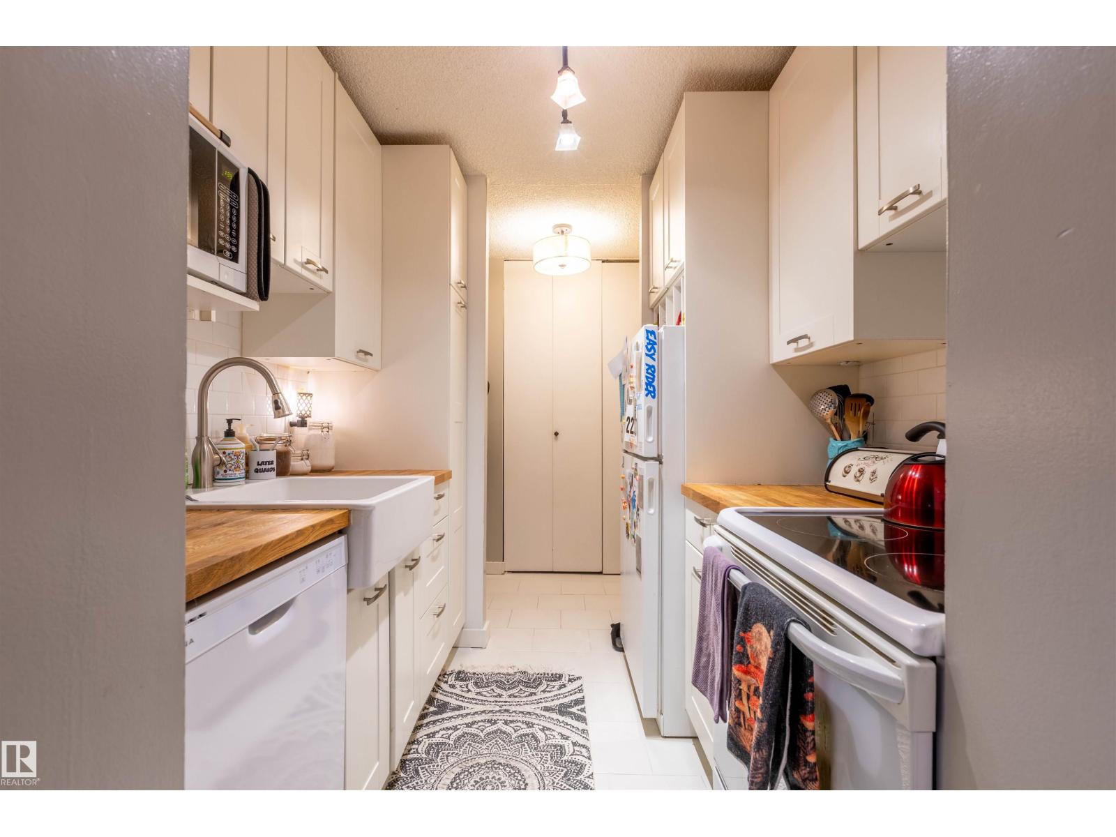 708 13910 STONY PLAIN Road NW - Photo 14