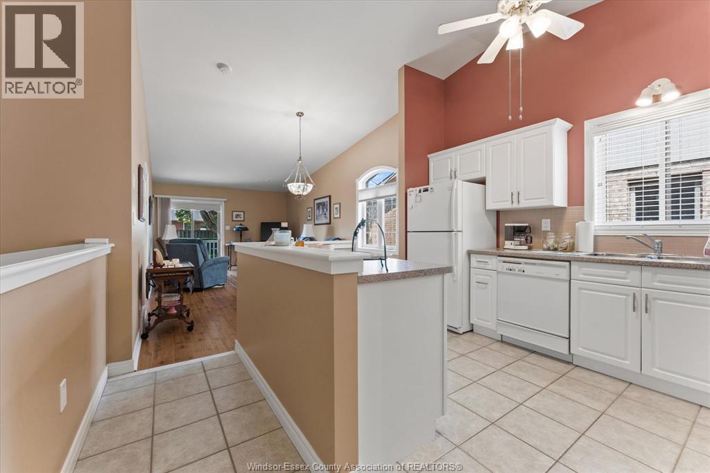336 ROCKPORT - 5
