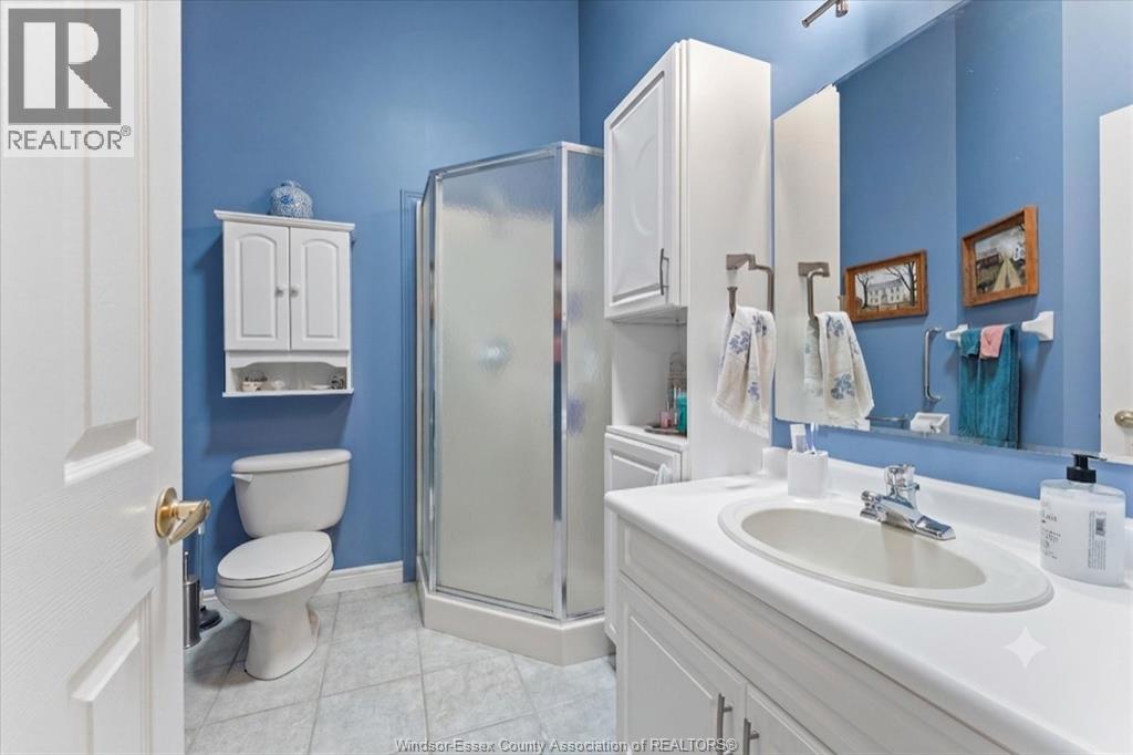 336 ROCKPORT - 17