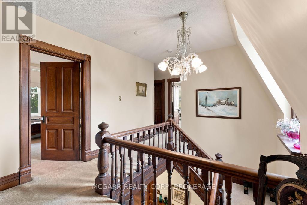 1258 LAKESHORE ROAD W - 33