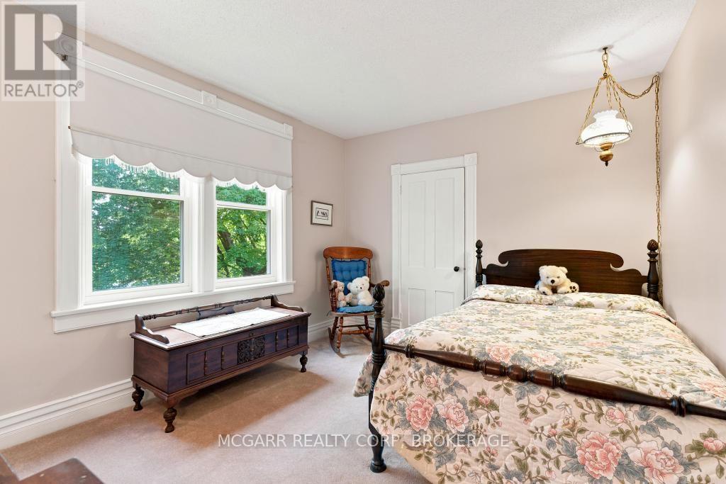 1258 LAKESHORE ROAD W - 36