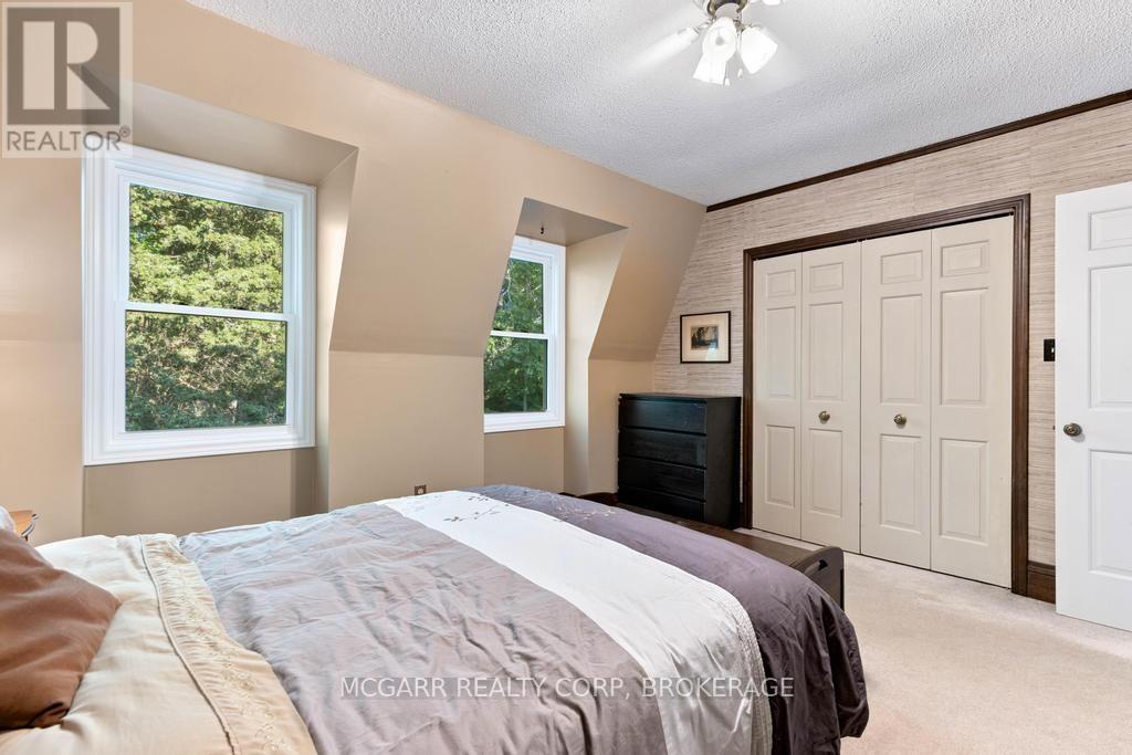1258 LAKESHORE ROAD W - 38