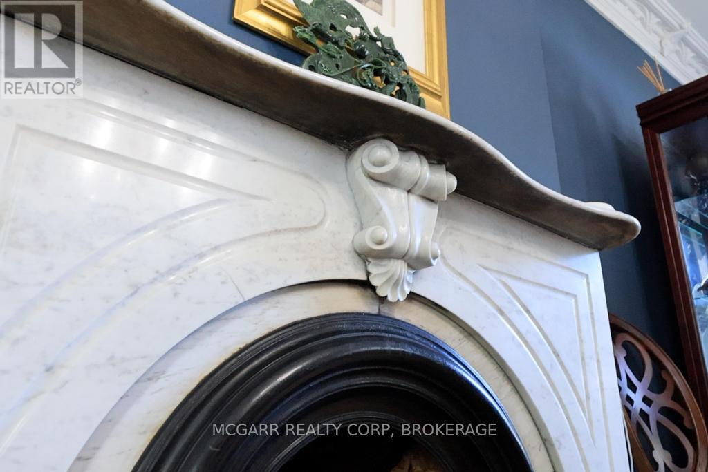38 YATES STREET - 21