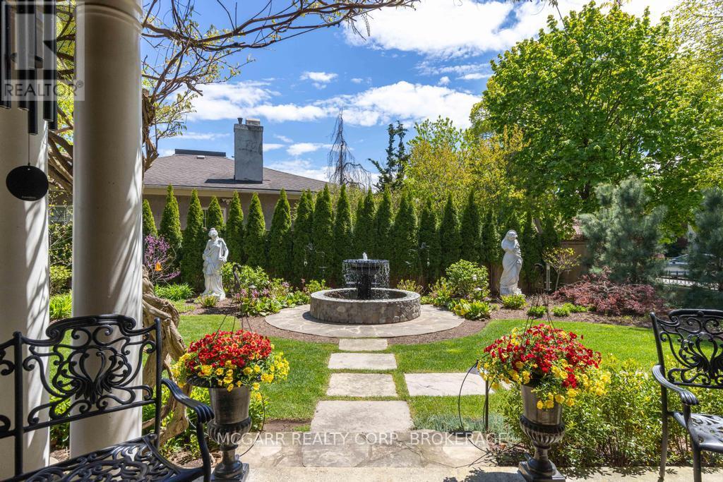 38 YATES STREET - 41