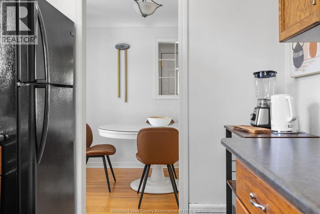 946 BELLEPERCHE - 19