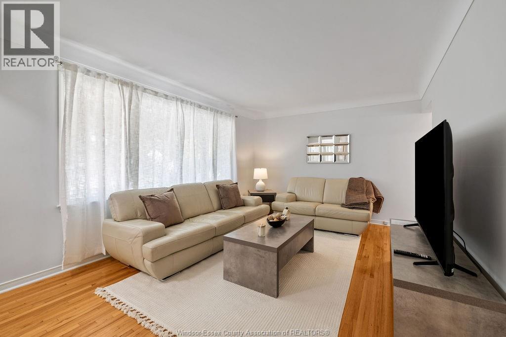 946 BELLEPERCHE - 6