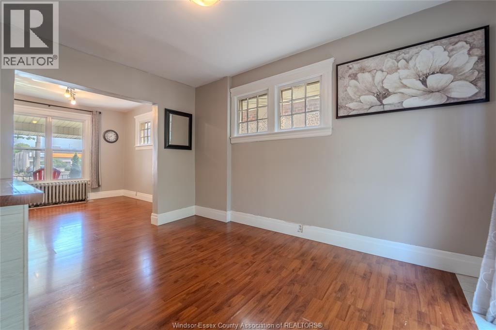 1679 Howard AVENUE - 9