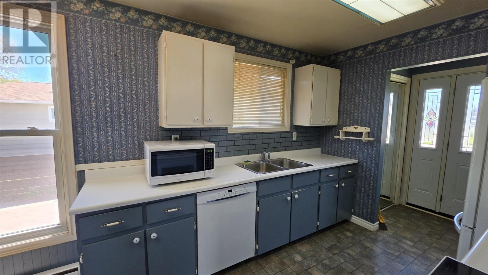 78 Chartwell DR - 15