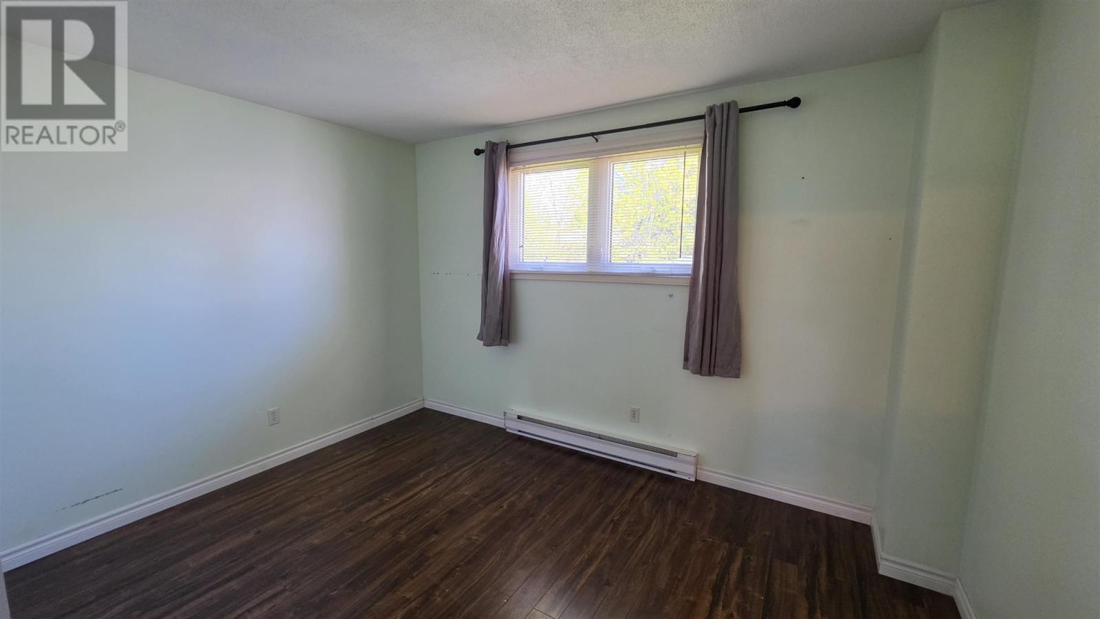 78 Chartwell DR - 22
