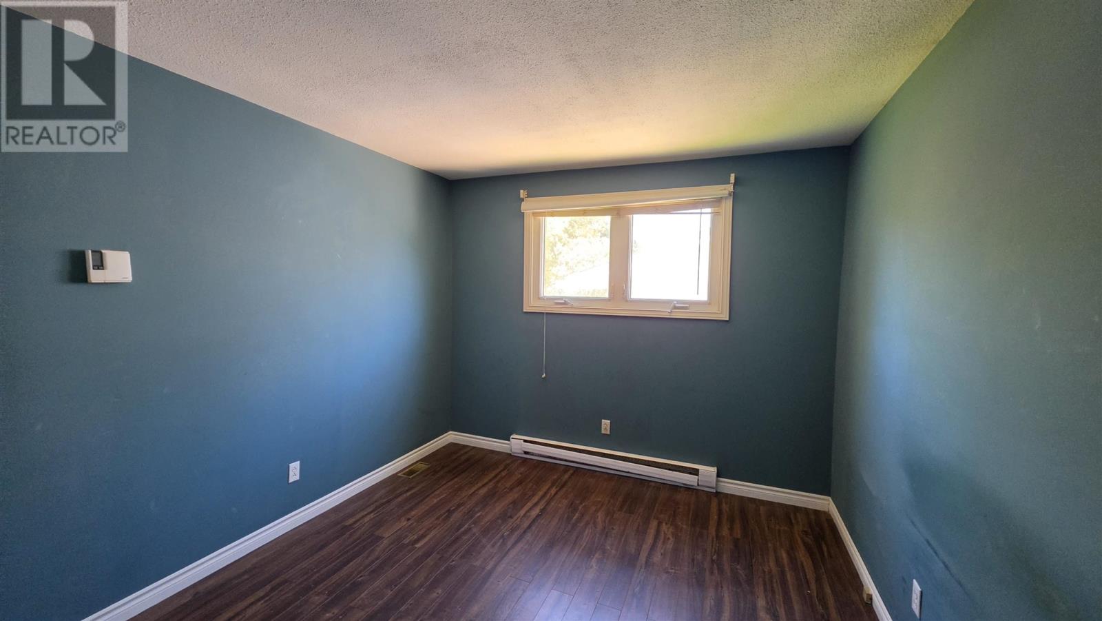 78 Chartwell DR - 21