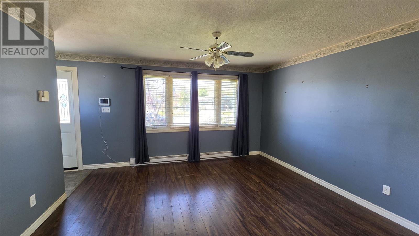 78 Chartwell DR - 12
