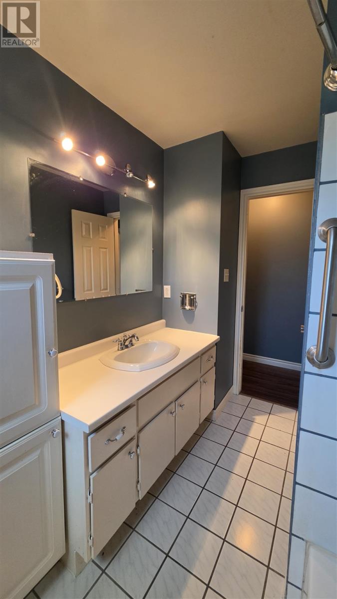 78 Chartwell DR - 30